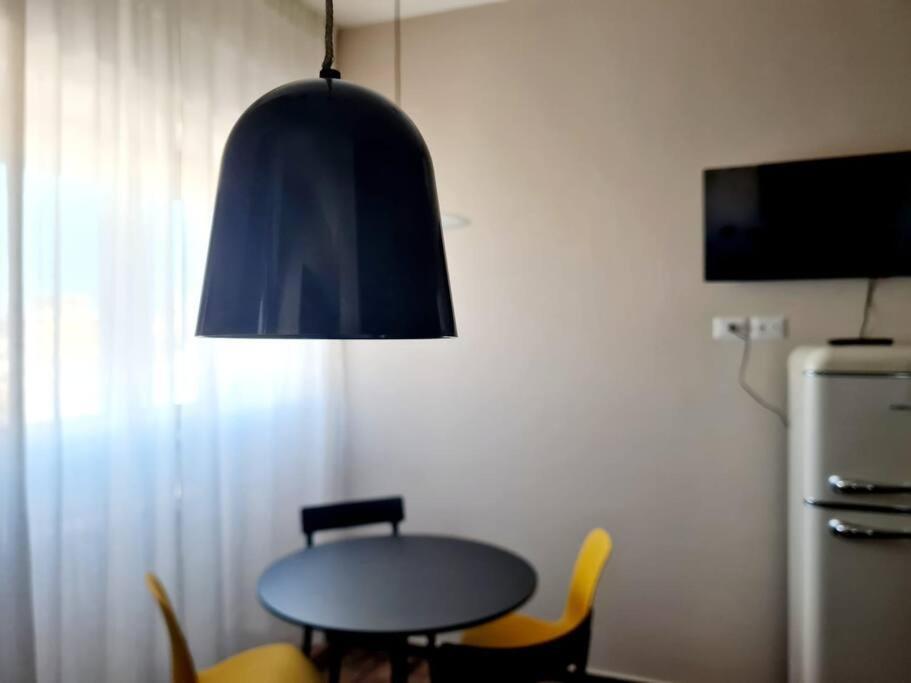 Hiera' Apartment Лече Екстериор снимка