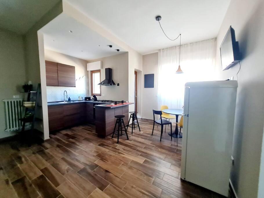 Hiera' Apartment Лече Екстериор снимка